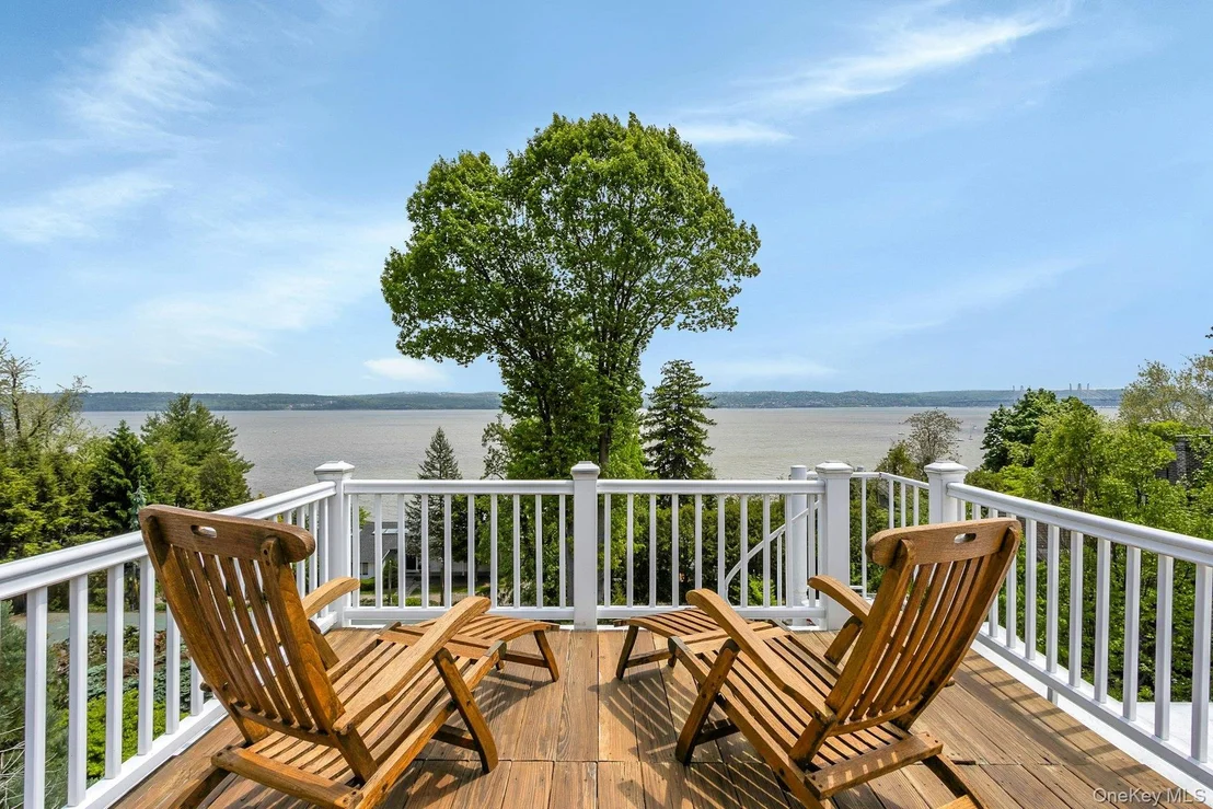 Photo of 32 Laveta Place