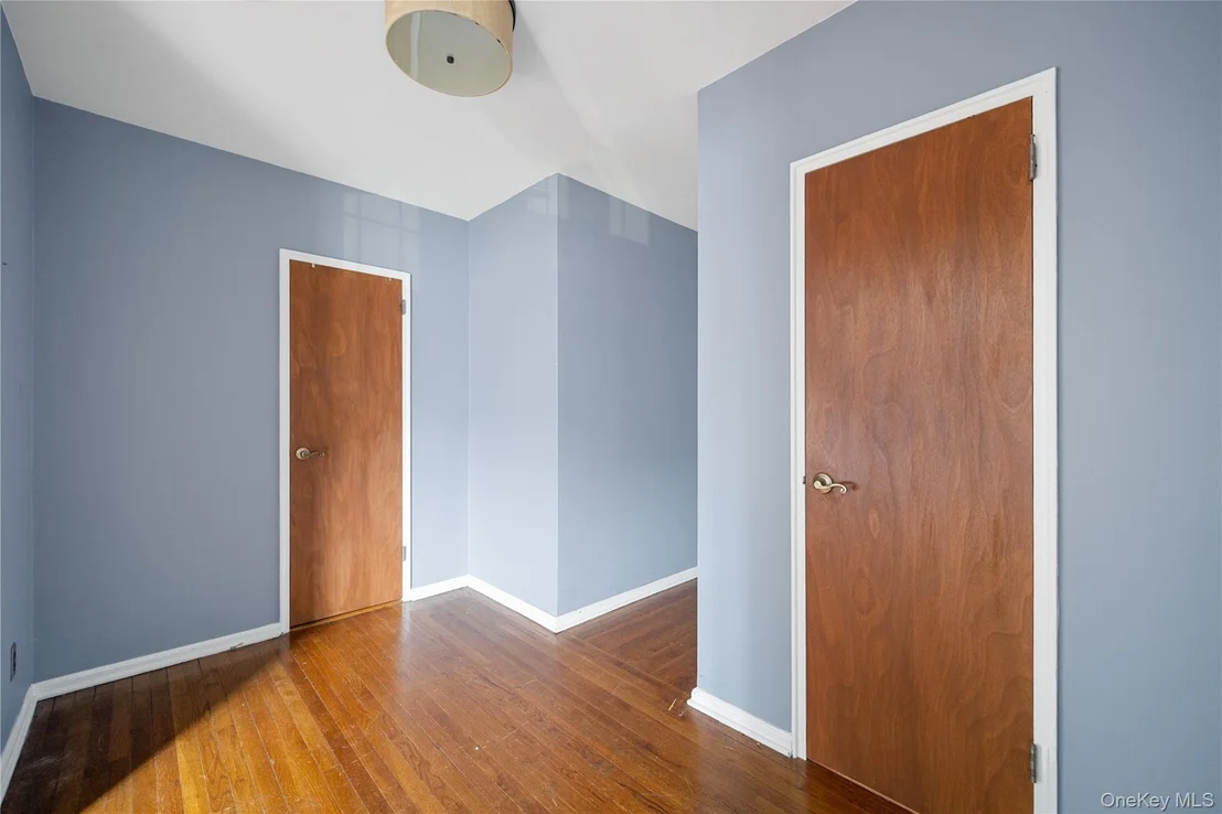 Photo of Unit B41 at 776 Bronx River Road