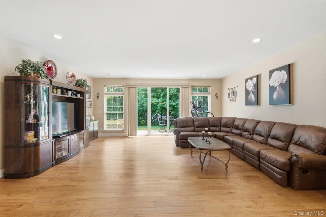Photo of 35 Monterrey Drive