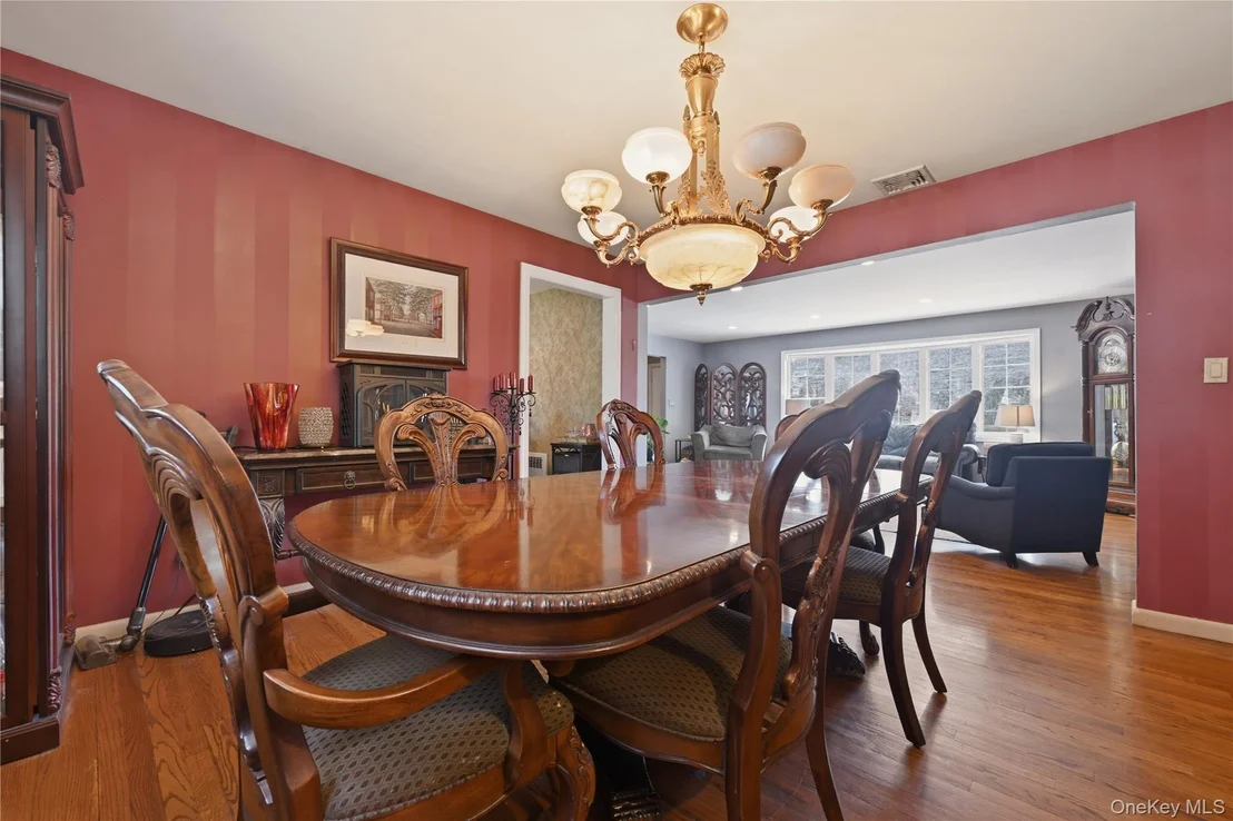 Photo of 11 Rumson Road