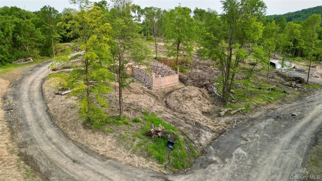 Photo of 8 Black Gum Court