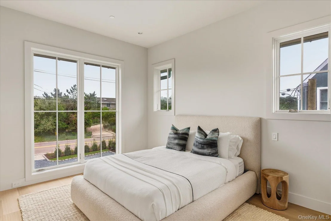 Photo of 498 Dune Road