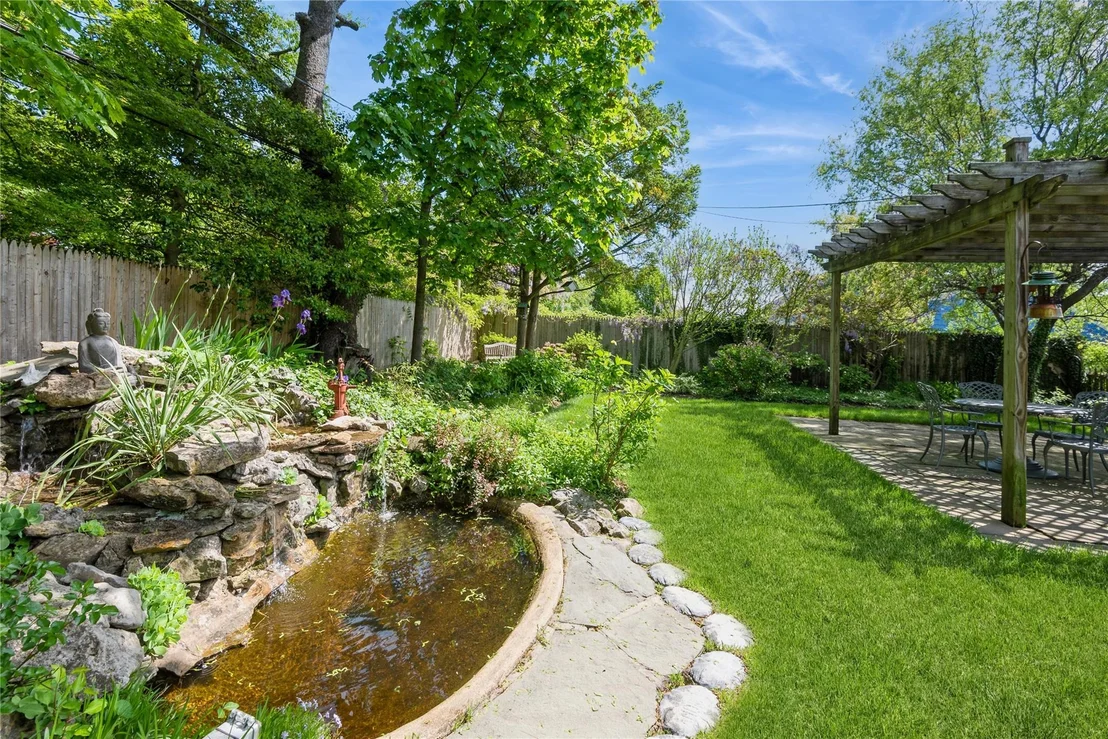 Photo of 18 Todd Drive