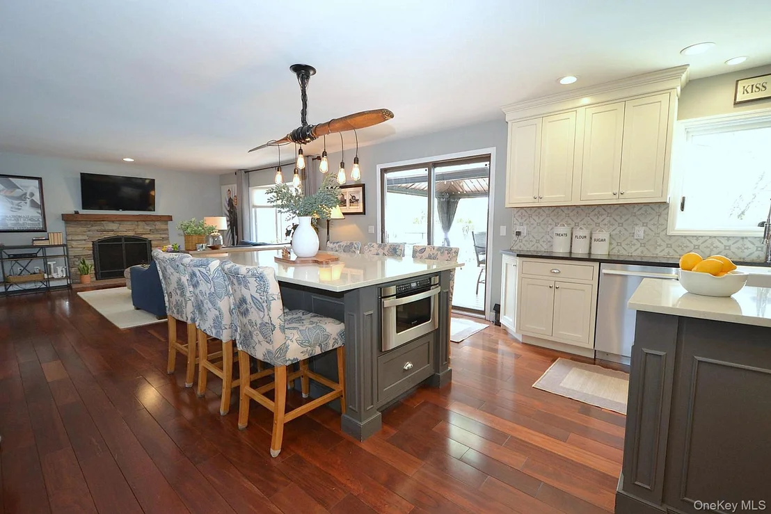 Photo of 30 Myrtle Lane