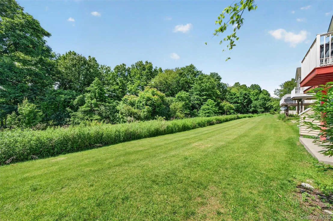Photo of 37 Meadow View Drive