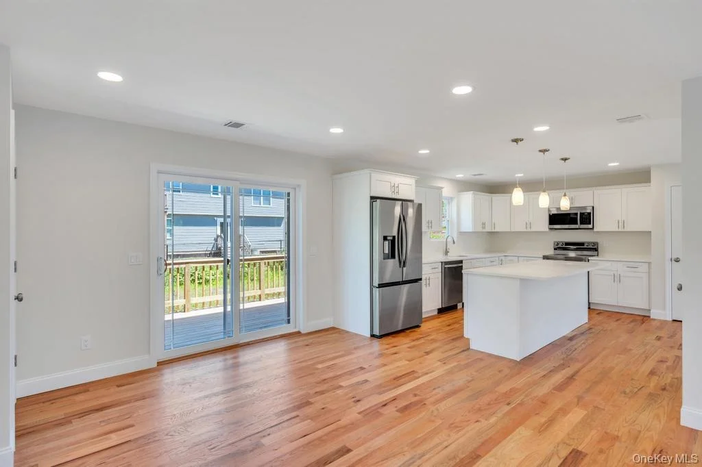 Photo of 77 Carlton Avenue