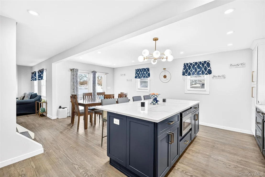 Photo of 53 Hazelton Road