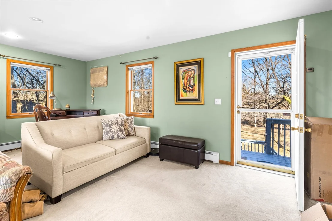 Photo of 33 Ireland Drive