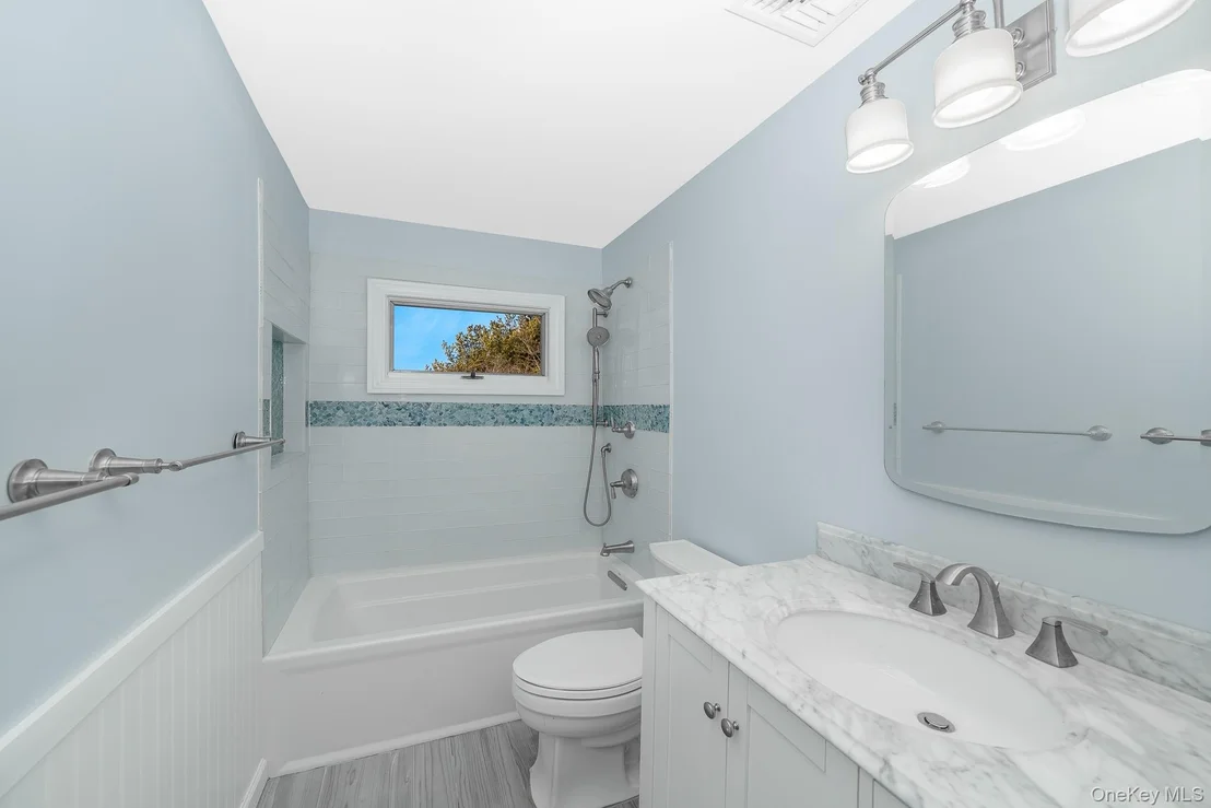 Photo of 24 Brooktree Circle