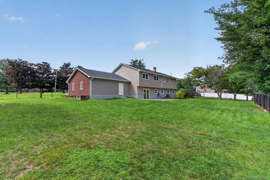 Photo of 123 Lester Drive