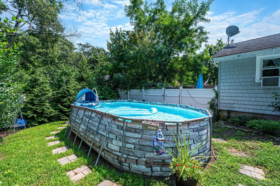 Photo of 40 Elm Avenue