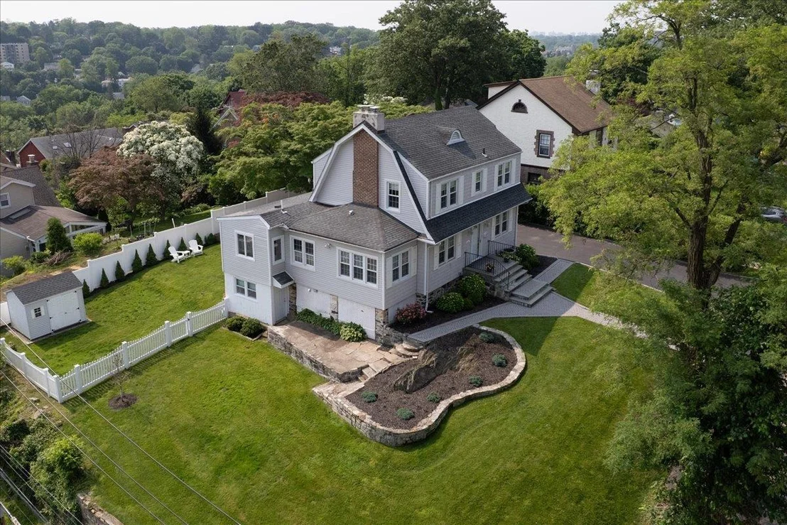 Photo of 22 Chippewa Road