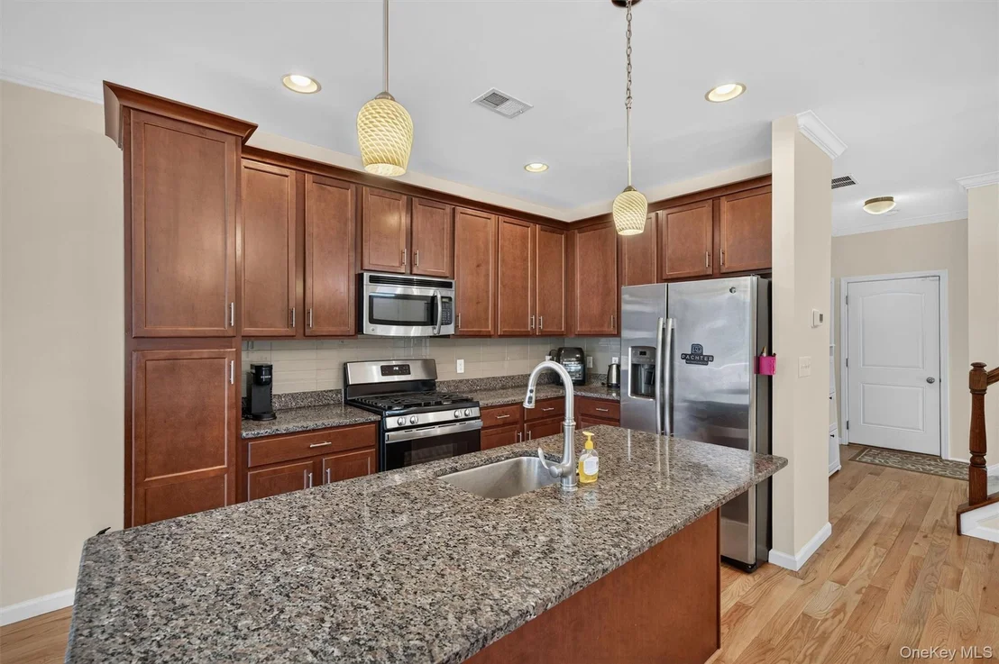 Photo of 37 Meadow View Drive