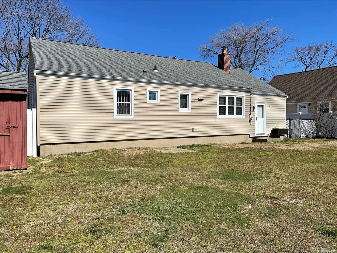 Photo of 29 E Halycon Road
