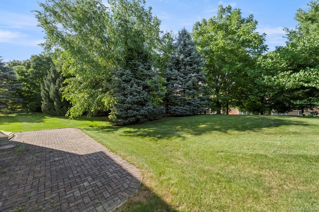 Photo of 421 Vassar Place