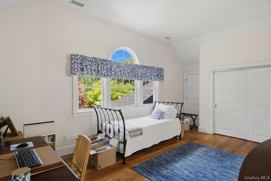 Photo of 19 Cedarfield Lane