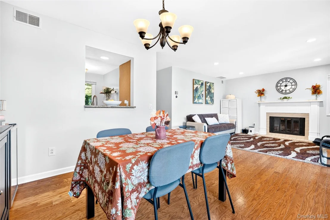 Photo of 1203 Eagle Bay Drive