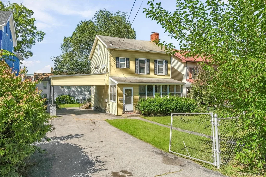Photo of 102 Delafield Street