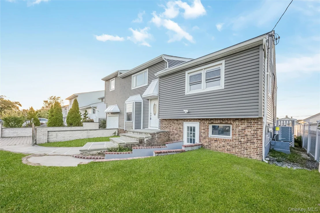 Photo of 1115 Jackson Place