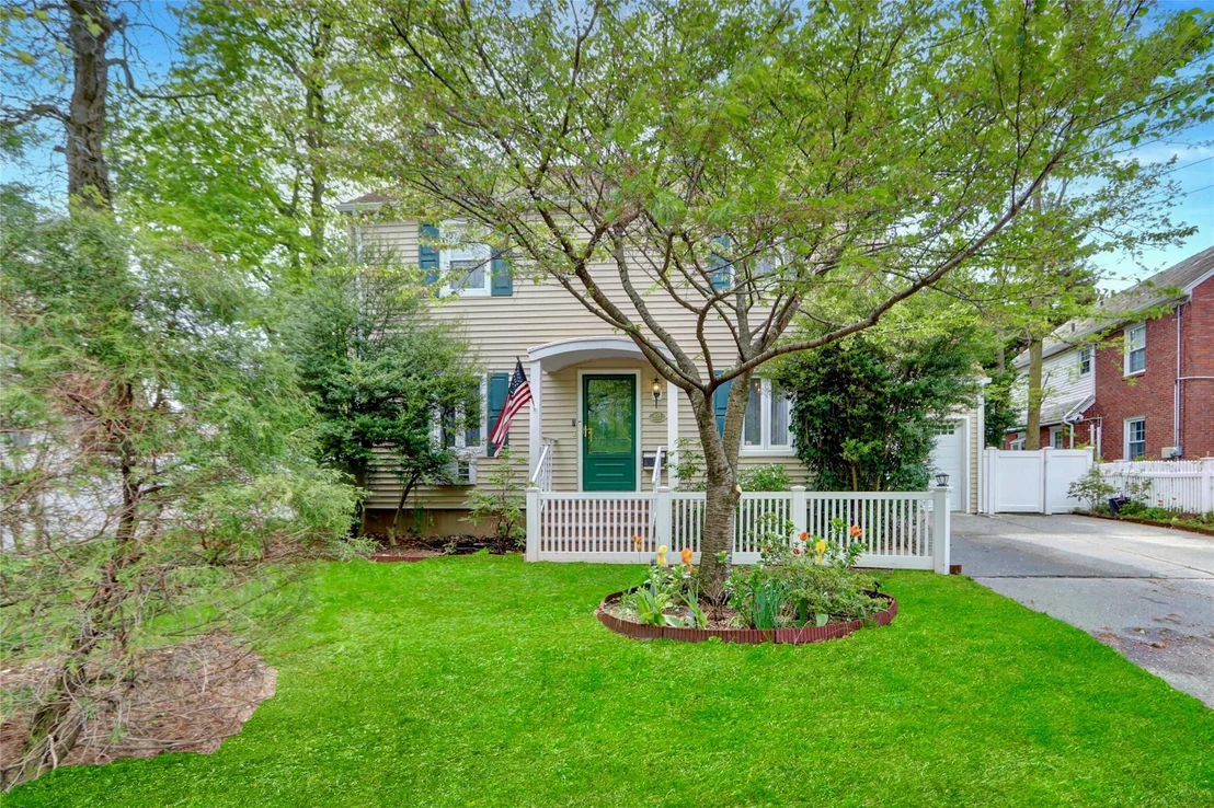 Photo of 255 Ocean Avenue
