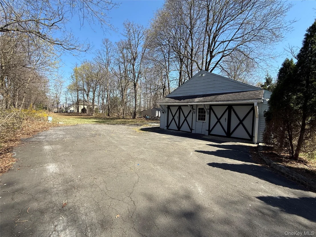 Photo of 176 Willow Avenue