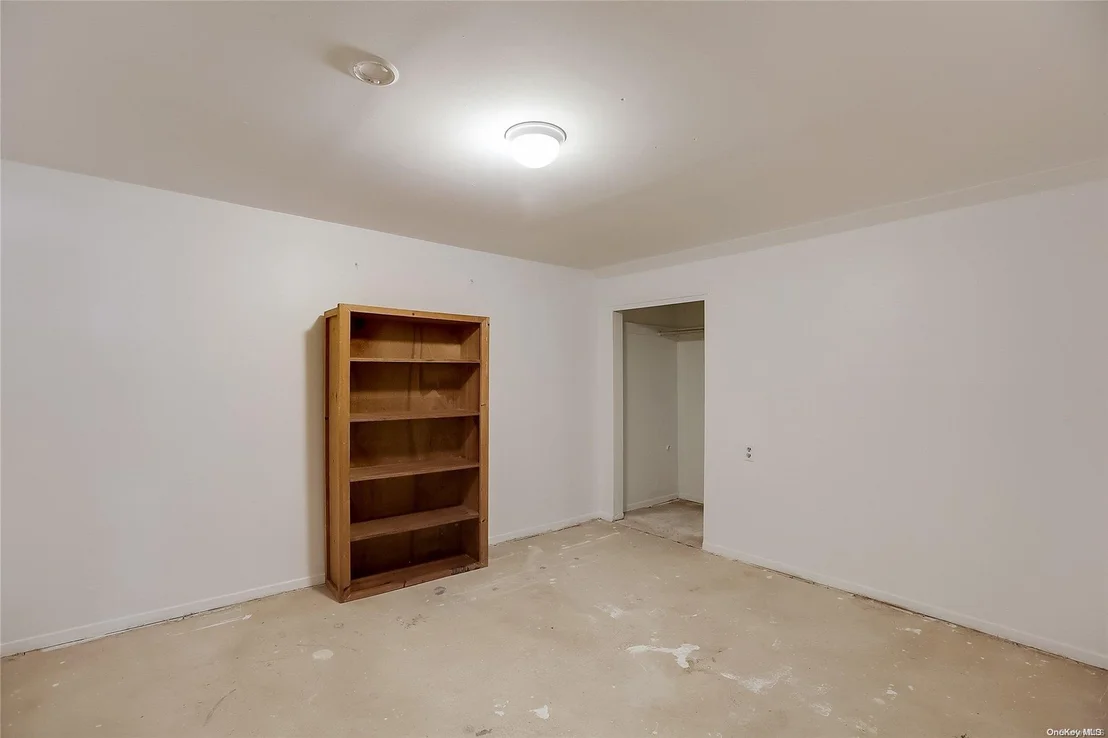 Photo of 16 Redlef Street