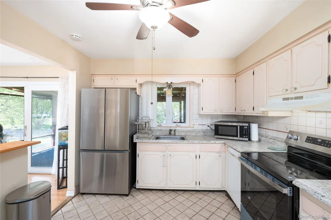 Photo of 36 Quarry Drive