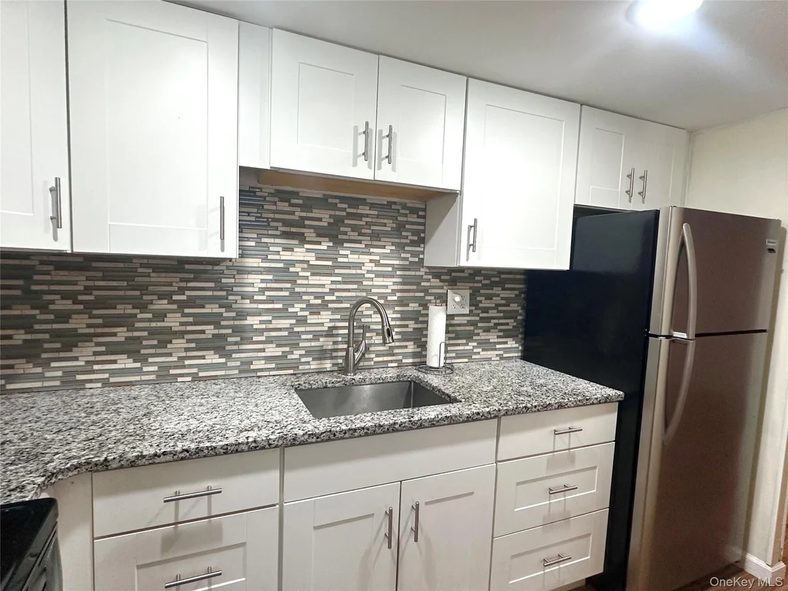 Photo of Unit A at 150 Rinaldi Boulevard