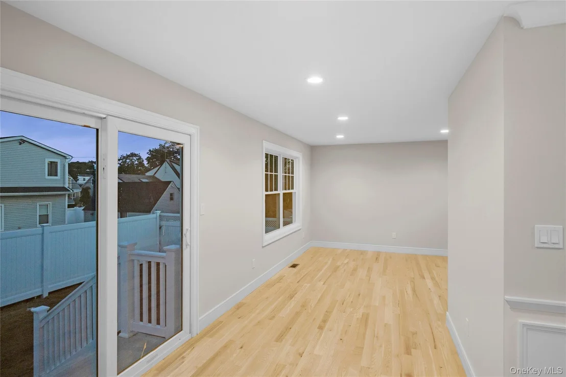 Photo of 335 Evans Avenue