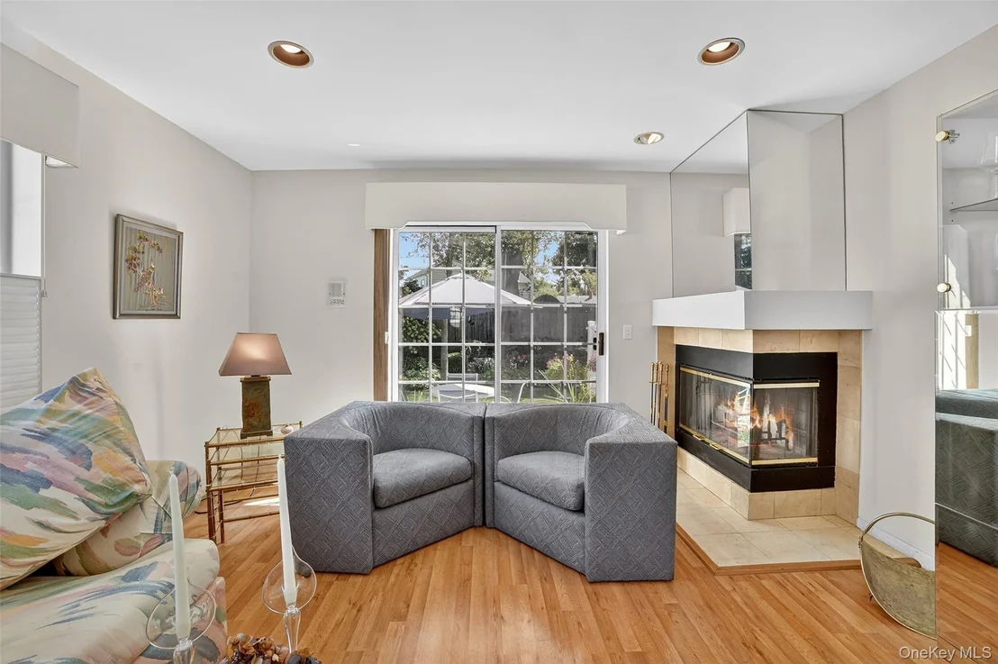 Photo of 35 Roundtop Road