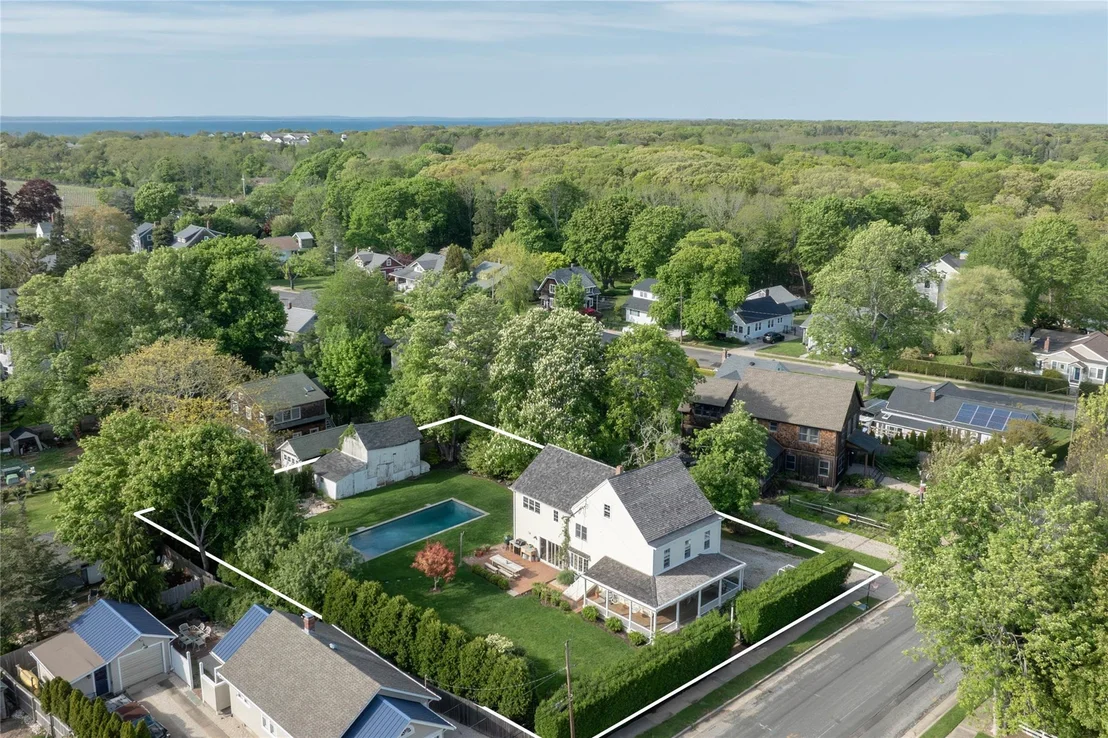 Photo of 675 Champlin Place