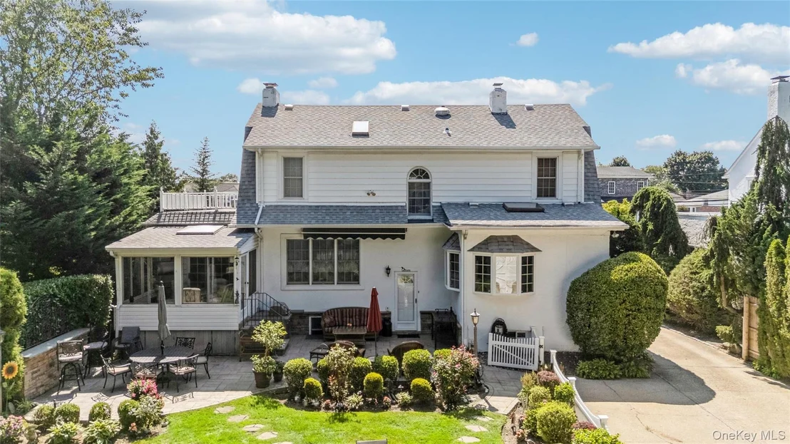 Photo of 43 Beverly Road