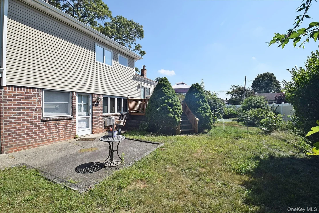 Photo of 104 Woods Road
