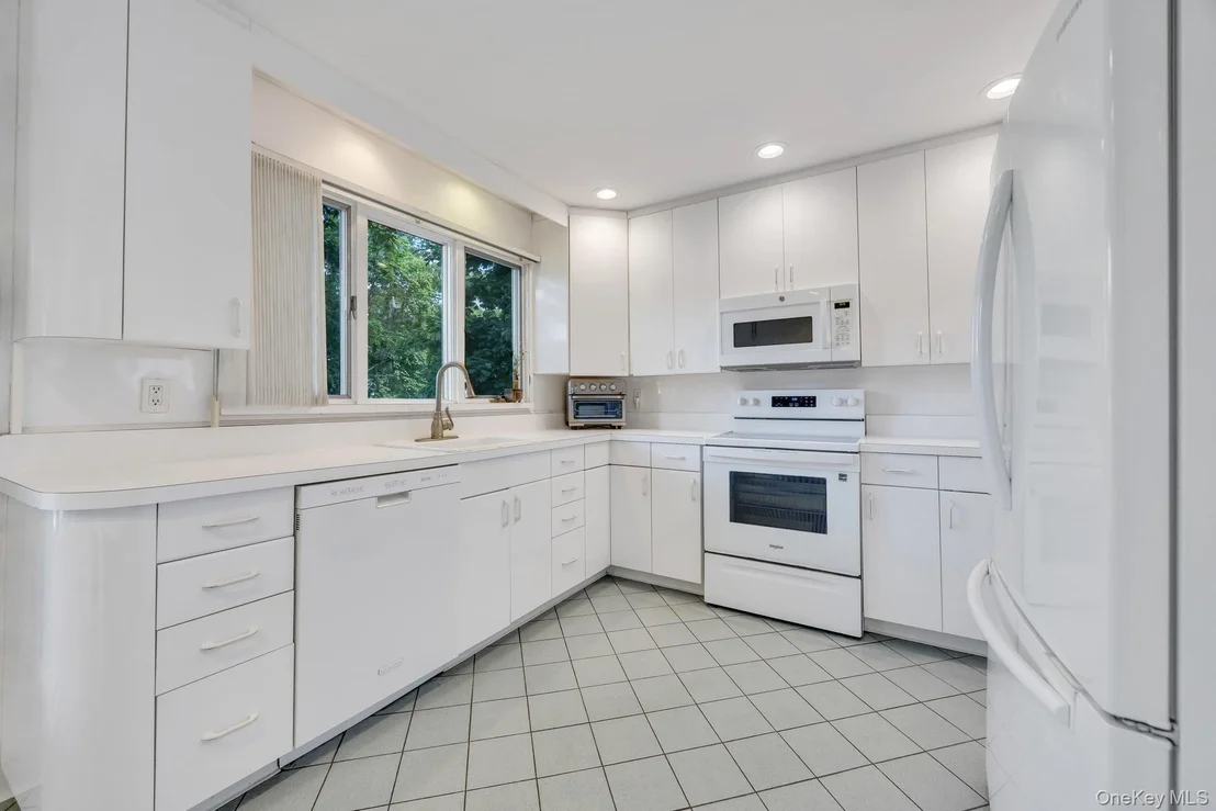 Photo of 9 Quincy Lane
