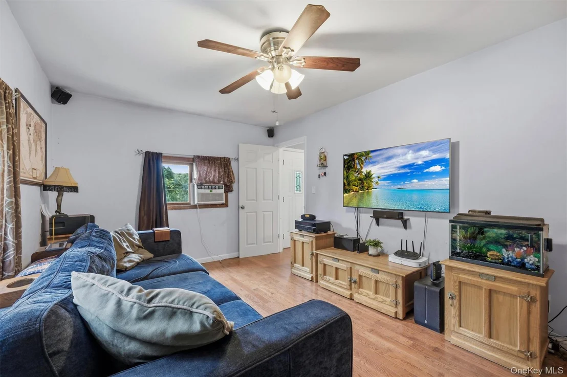 Photo of 256 Haviland Drive