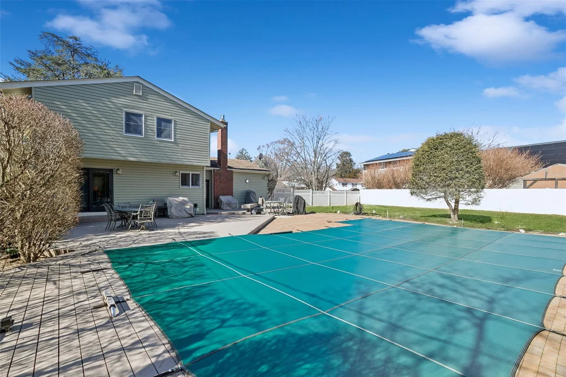 Photo of 19 Sandra Drive