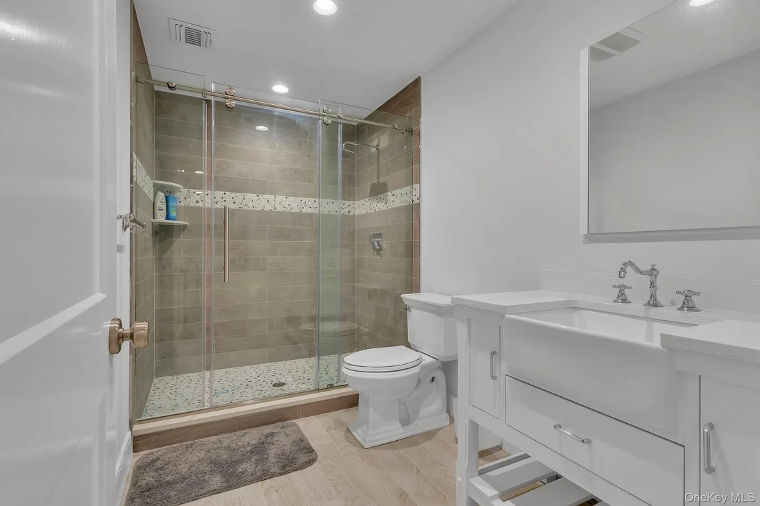 Photo of 23 Overbrook Lane