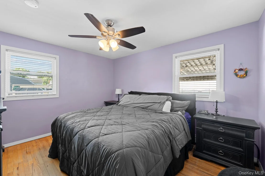 Photo of 30 44th Street