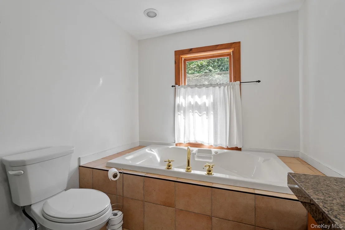 Photo of 165 Benedict Road