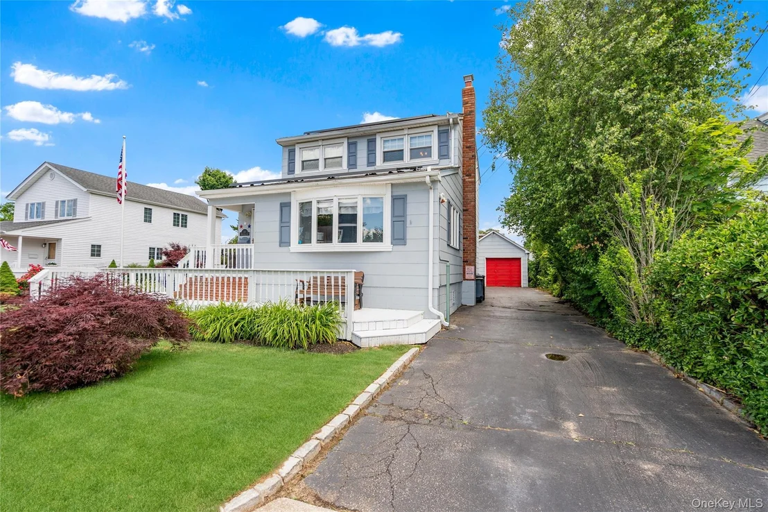 Photo of 19 Westbridge Drive