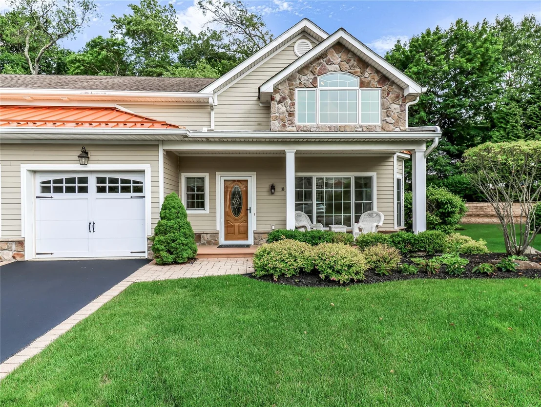 Photo of 38 Avner Lane