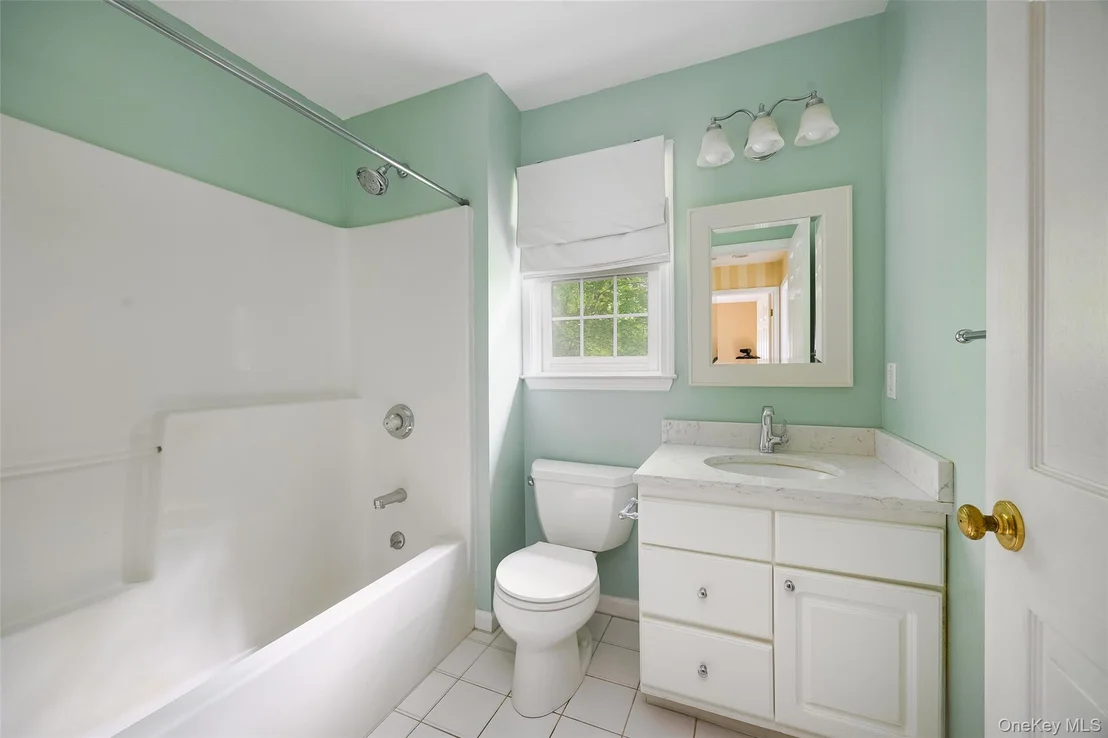 Photo of 76 Rockledge Drive