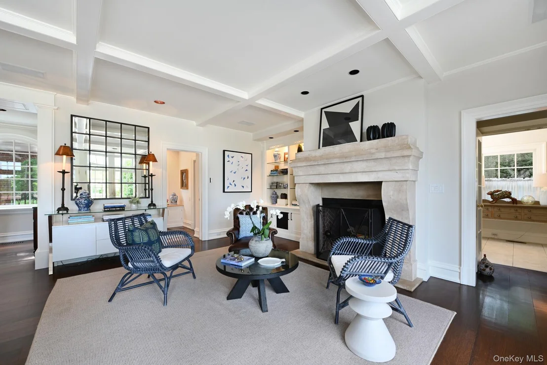 Photo of 2525 Purchase Street