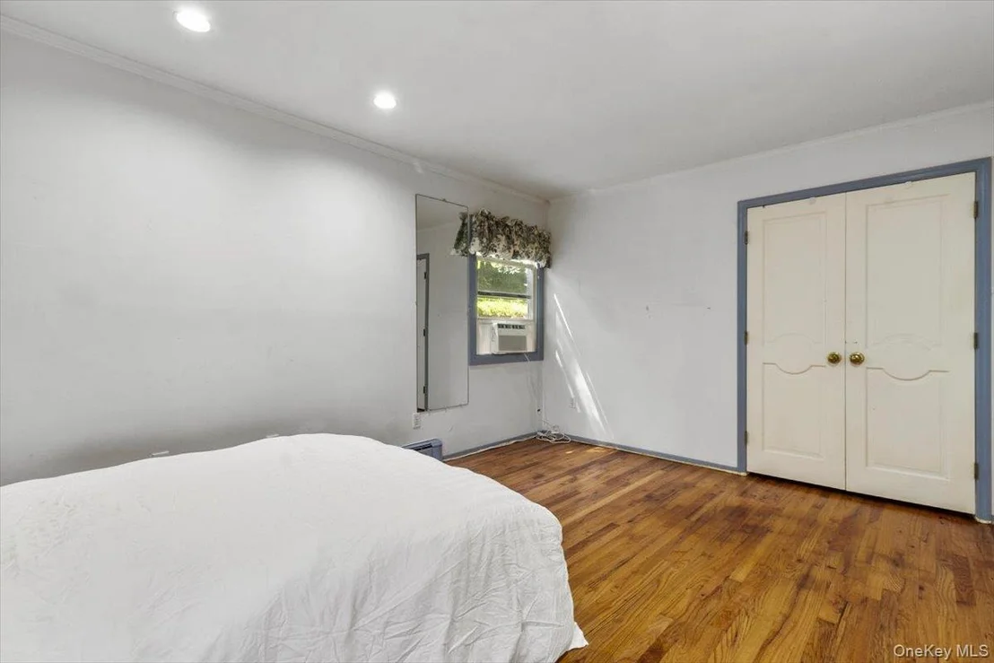 Photo of 1 Emerald Lane