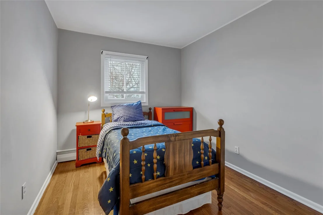Photo of 27 Gehrig Street