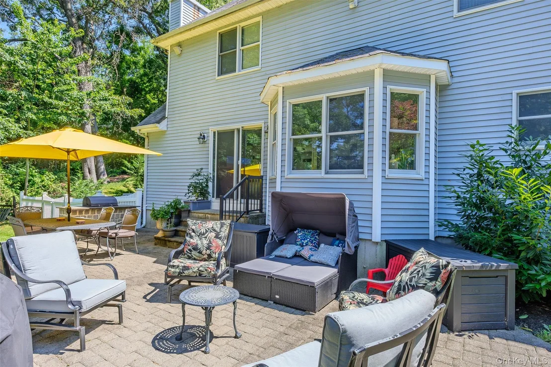 Photo of 10 Randall Road