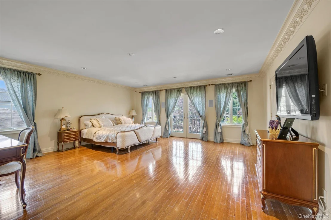 Photo of 760 Hillcrest Place