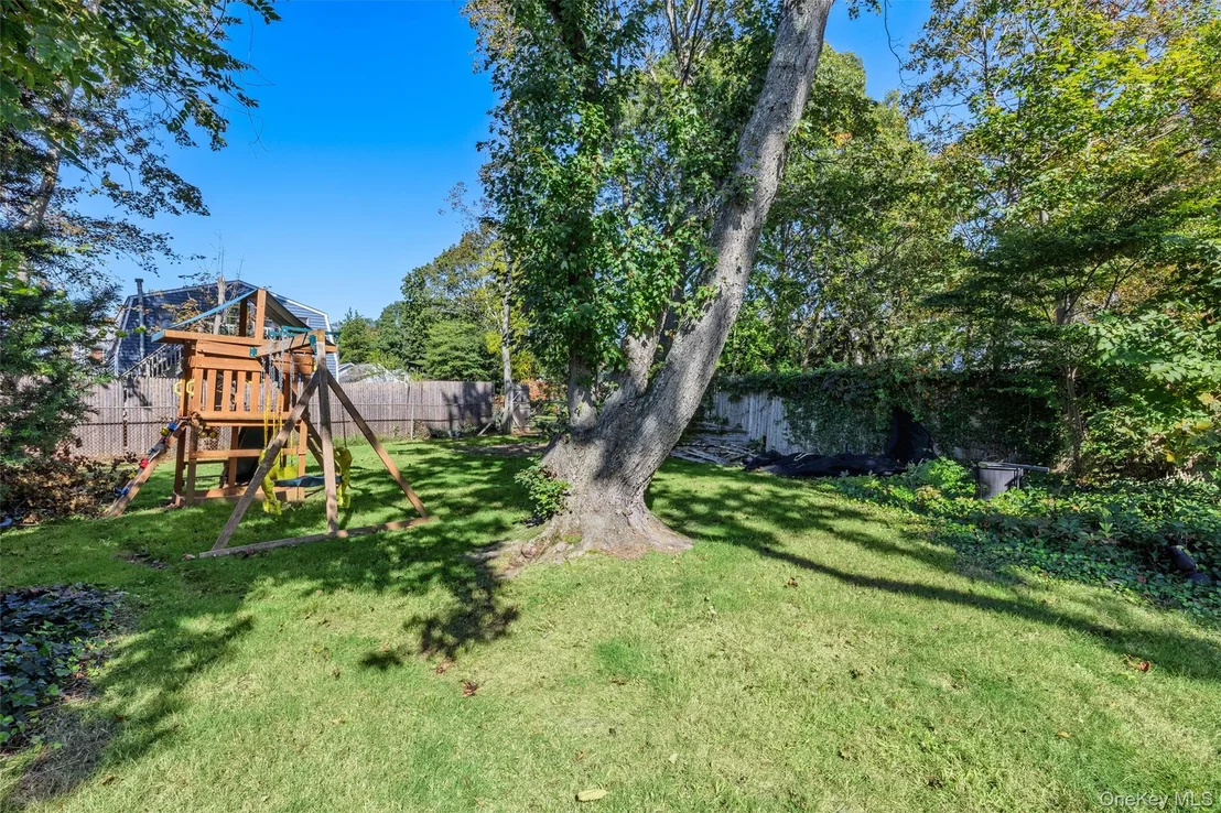 Photo of 373 Oak Street