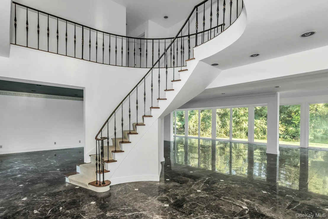 Photo of 21 Overbrooke Lane