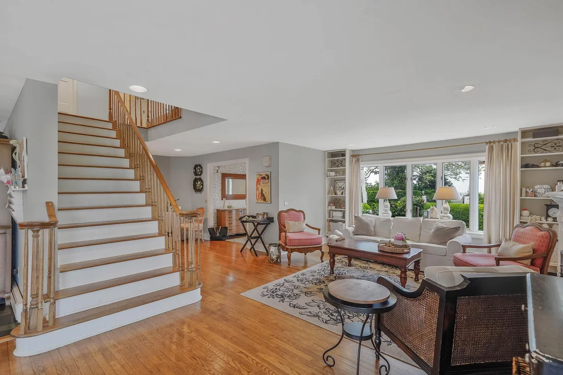 Photo of 19 Brightwood Street